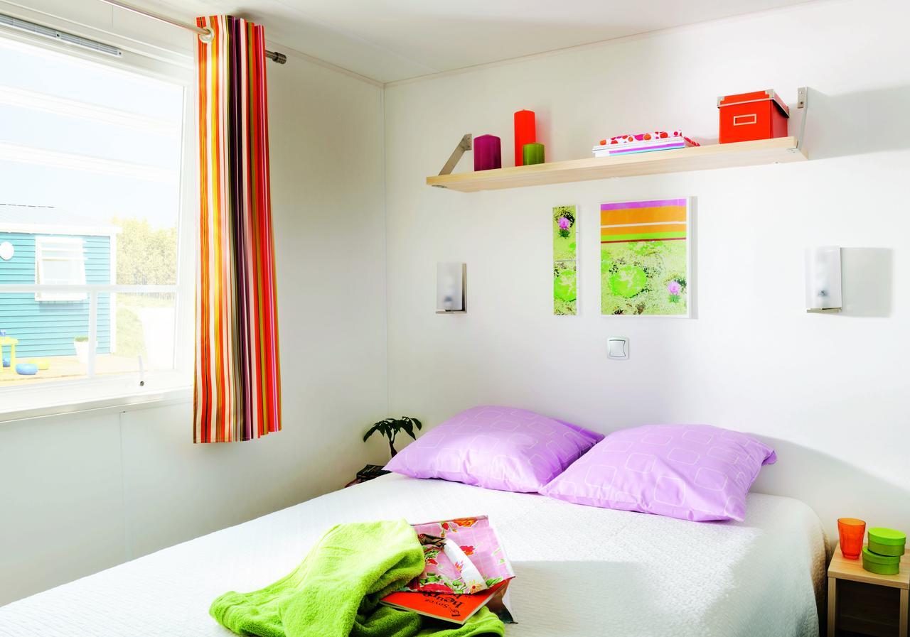 Camping Resort Les Champs Blancs 아그 외부 사진